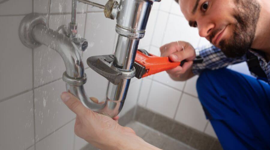 Professional water heater repair in Loogootee, IN